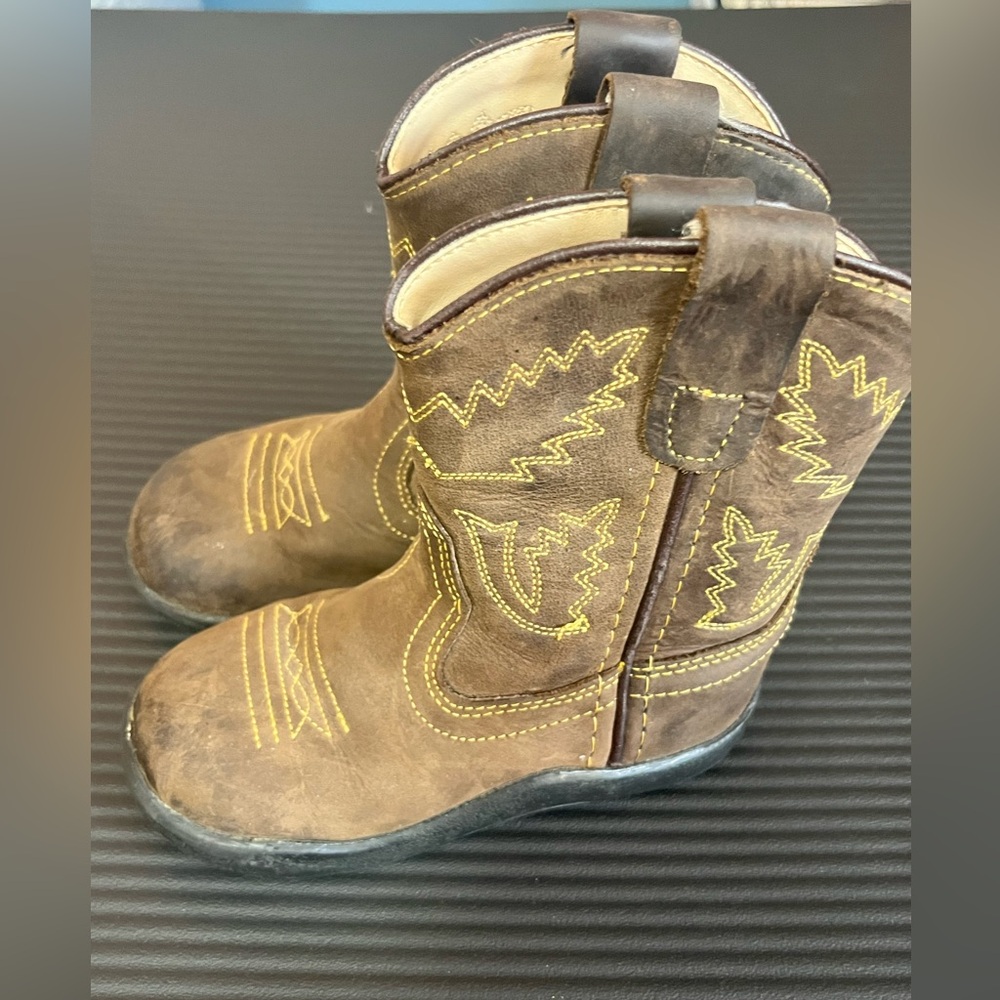 Old West Brown and Yellow Toddler size 7 Boots. Leather. Made in India